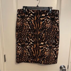Talbots Classic Animal Print Knee Length Lined Pencil Skirt
